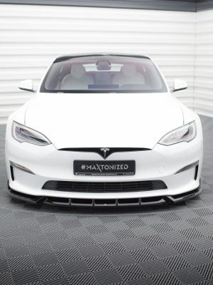 Tesla Model S Plaid Mk1 (facelift) - Lâmina frontal V.1 | TE-MODELS-1F2-PL-FD1G | Produto Maxton Design distribuído por Unicartuning. Tesla Model S Plaid Mk1 (facelift) - Lâmina frontal V.1 | TE-MODELS-1F2-PL-FD1G | Produto Maxton Design distribuído por Unicartuning.