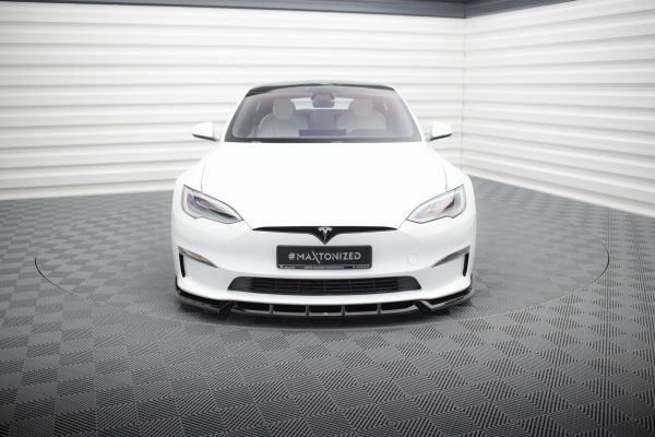 Tesla Model S Plaid Mk1 (facelift) - Lâmina frontal V.1 | TE-MODELS-1F2-PL-FD1G | Produto Maxton Design distribuído por Unicartuning. Tesla Model S Plaid Mk1 (facelift) - Lâmina frontal V.1 | TE-MODELS-1F2-PL-FD1G | Produto Maxton Design distribuído por Unicartuning.