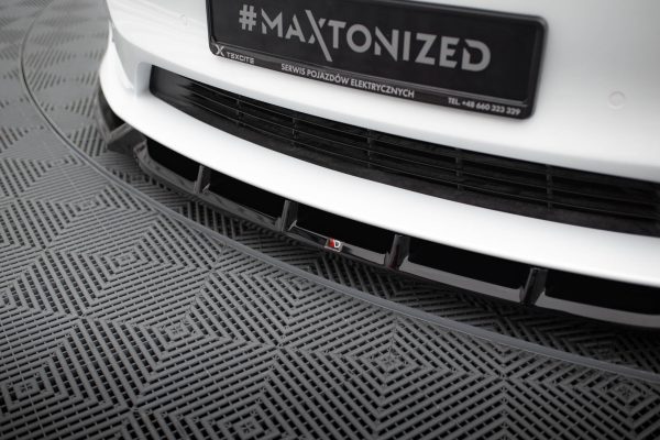 Tesla Model S Plaid Mk1 (facelift) - Lâmina frontal V.1 | TE-MODELS-1F2-PL-FD1G | Produto Maxton Design distribuído por Unicartuning. Tesla Model S Plaid Mk1 (facelift) - Lâmina frontal V.1 | TE-MODELS-1F2-PL-FD1G | Produto Maxton Design distribuído por Unicartuning.