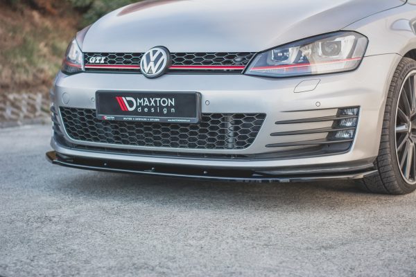Volkswagen Golf 7 GTI - Lâmina frontal V.1 | VW-GO-7-GTI-FD1G | Produto Maxton Design distribuído por Unicartuning.