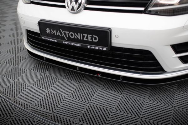 Volkswagen Golf 7 R / R-line - Lâmina frontal V.1 | VW-GO-7-R-FD1G | Produto Maxton Design distribuído por Unicartuning. Volkswagen Golf 7 R / R-line - Lâmina frontal V.1 | VW-GO-7-R-FD1G | Produto Maxton Design distribuído por Unicartuning.