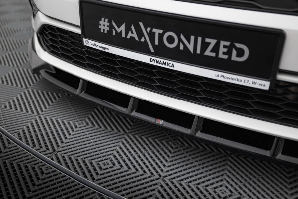Volkswagen Jetta Gli Mk7 - Lâmina frontal V.1 | VW-JE-7-GLI-FD1G | Produto Maxton Design distribuído por Unicartuning. Volkswagen Jetta Gli Mk7 - Lâmina frontal V.1 | VW-JE-7-GLI-FD1G | Produto Maxton Design distribuído por Unicartuning.