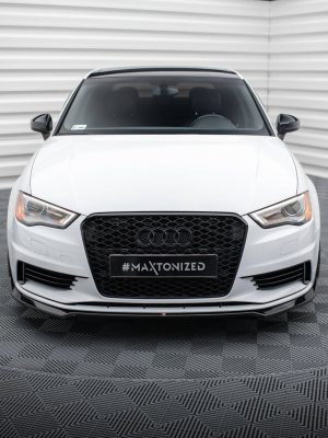 Audi A3 Sedan 8V - Lâmina frontal V.2 | AU-A3-3-S-FD2G | Produto Maxton Design distribuído por Unicartuning.