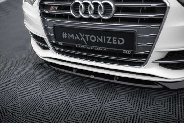 Audi S3 / A3 S-Line Sportback / Hatchback 8V - Lâmina frontal V.2 | AU-S3-8V-SB-FD2G | Produto Maxton Design distribuído por Unicartuning. Audi S3 / A3 S-Line Sportback / Hatchback 8V - Lâmina frontal V.2 | AU-S3-8V-SB-FD2G | Produto Maxton Design distribuído por Unicartuning.