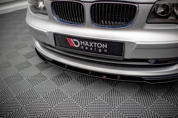 BMW 1 E81 (facelift) - Lâmina frontal V.2 | BM-1-81F-FD2G | Produto Maxton Design distribuído por Unicartuning. BMW 1 E81 (facelift) - Lâmina frontal V.2 | BM-1-81F-FD2G | Produto Maxton Design distribuído por Unicartuning.