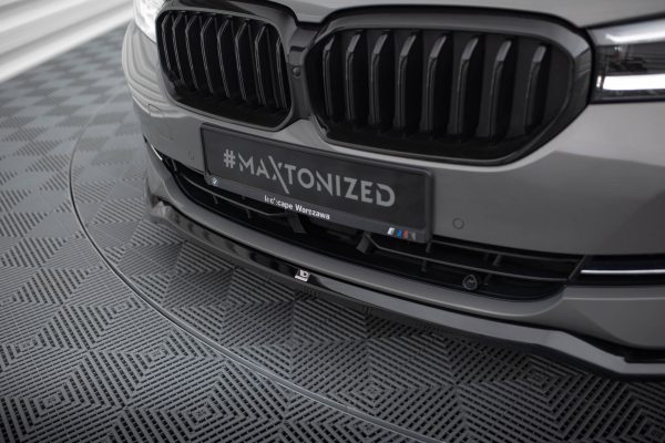 BMW 5 G30 / G31 (facelift) - Lâmina frontal V.2 | BM-5-G31F-FD2G | Produto Maxton Design distribuído por Unicartuning. BMW 5 G30 / G31 (facelift) - Lâmina frontal V.2 | BM-5-G31F-FD2G | Produto Maxton Design distribuído por Unicartuning.