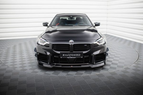 BMW M2 G87 - Lâmina frontal V.2 | BM-M2-G87-FD2G | Produto Maxton Design distribuído por Unicartuning. BMW M2 G87 - Lâmina frontal V.2 | BM-M2-G87-FD2G | Produto Maxton Design distribuído por Unicartuning.