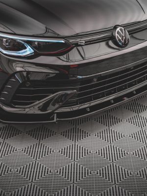 Volkswagen Golf R Mk8 - Lâmina frontal V.2 + Splitters | VW-GO-8-R-FD2G+FSF | Produto Maxton Design distribuído por Unicartuning.