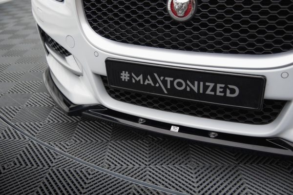 Jaguar Xe R-Sport X760 - Lâmina frontal V.2 | JA-XE-1-RSPORT-FD2G | Produto Maxton Design distribuído por Unicartuning. Jaguar Xe R-Sport X760 - Lâmina frontal V.2 | JA-XE-1-RSPORT-FD2G | Produto Maxton Design distribuído por Unicartuning.