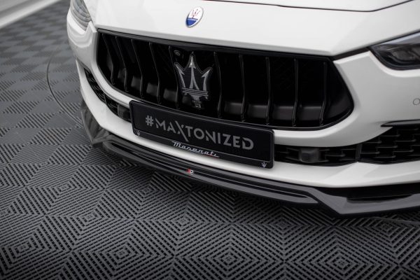 Maserati Ghibli Mk3 (facelift) - Lâmina frontal V.2 | MA-GH-1F-FD2G | Produto Maxton Design distribuído por Unicartuning. Maserati Ghibli Mk3 (facelift) - Lâmina frontal V.2 | MA-GH-1F-FD2G | Produto Maxton Design distribuído por Unicartuning.