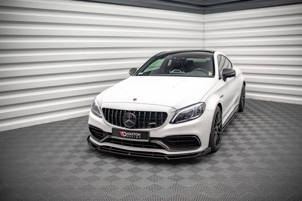 Mercedes-AMG C63 AMG Aero Pack C205 (facelift) - Lâmina frontal V.2 | ME-C-205F-AMG-C-FD2G | Produto Maxton Design distribuído por Unicartuning. Mercedes-AMG C63 AMG Aero Pack C205 (facelift) - Lâmina frontal V.2 | ME-C-205F-AMG-C-FD2G | Produto Maxton Design distribuído por Unicartuning.
