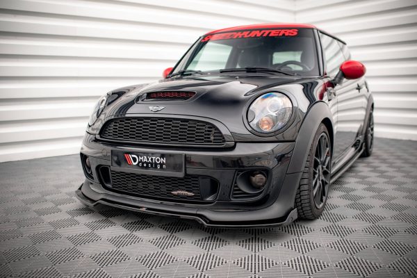 Mini Cooper John Cooper Works R56 - Lâmina frontal V.2 | MC-S-2-56-JCW-FD1G | Produto Maxton Design distribuído por Unicartuning.