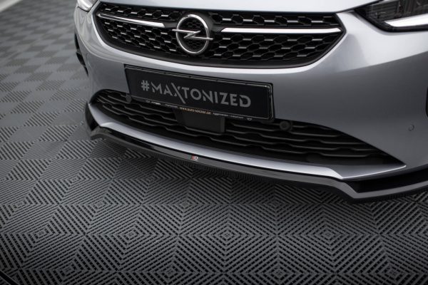 Opel Corsa - E F ( Mk6) - Lâmina frontal V.2 | OP-CO-F-FD2G | Produto Maxton Design distribuído por Unicartuning.