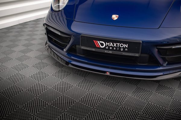 Porsche 911 Carrera Aero / Carrera GTS 992 - Lâmina frontal V.2 | PO-911-992-CA-AERO-FD2G | Produto Maxton Design distribuído por Unicartuning. Porsche 911 Carrera Aero / Carrera GTS 992 - Lâmina frontal V.2 | PO-911-992-CA-AERO-FD2G | Produto Maxton Design distribuído por Unicartuning.
