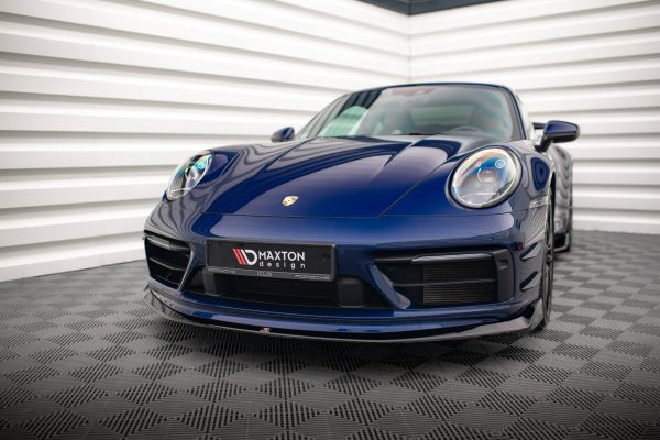 Porsche 911 Carrera Aero / Carrera GTS 992 - Lâmina frontal V.2 | PO-911-992-CA-AERO-FD2G | Produto Maxton Design distribuído por Unicartuning. Porsche 911 Carrera Aero / Carrera GTS 992 - Lâmina frontal V.2 | PO-911-992-CA-AERO-FD2G | Produto Maxton Design distribuído por Unicartuning.