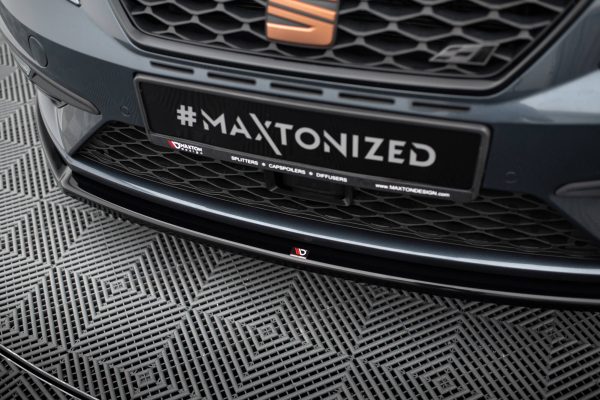 Seat Leon Cupra / FR Mk3 Fl - Lâmina frontal V.2 | SE-LE-3F-CU-FD2G | Produto Maxton Design distribuído por Unicartuning. Seat Leon Cupra / FR Mk3 Fl - Lâmina frontal V.2 | SE-LE-3F-CU-FD2G | Produto Maxton Design distribuído por Unicartuning.