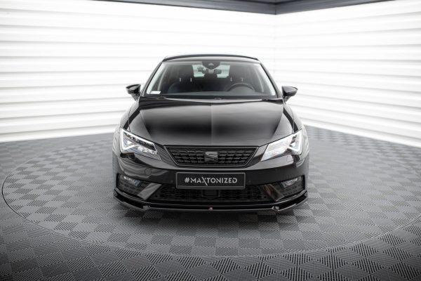 Seat Leon Mk3 FR (facelift) - Lâmina frontal V.2 | SE-LE-3F-FD2G | Produto Maxton Design distribuído por Unicartuning.