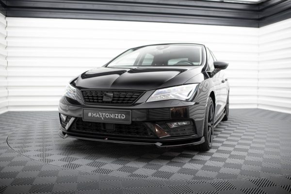 Seat Leon Mk3 FR (facelift) - Lâmina frontal V.2 | SE-LE-3F-FD2G | Produto Maxton Design distribuído por Unicartuning.