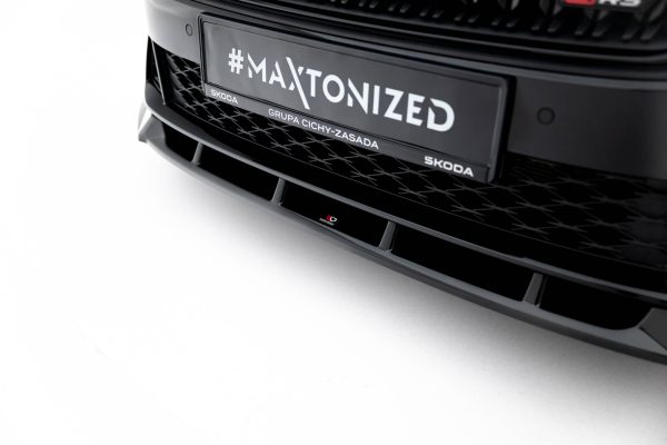 Skoda Octavia RS Liftback / Combi Mk4 / Mk4 (facelift) - Lâmina frontal V.2 | SK-OC-4F-RS-FD2G | Produto Maxton Design distribuído por Unicartuning.