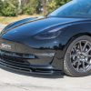 Tesla Model 3 - Lâmina frontal V.2 | TE-MODEL3-1-FD2R+FD2G | Produto Maxton Design distribuído por Unicartuning. Tesla Model 3 - Lâmina frontal V.2 | TE-MODEL3-1-FD2R+FD2G | Produto Maxton Design distribuído por Unicartuning.