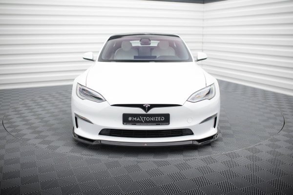 Tesla Model S Plaid Mk1 (facelift) - Lâmina frontal V.2 | TE-MODELS-1F2-PL-FD2G | Produto Maxton Design distribuído por Unicartuning. Tesla Model S Plaid Mk1 (facelift) - Lâmina frontal V.2 | TE-MODELS-1F2-PL-FD2G | Produto Maxton Design distribuído por Unicartuning.