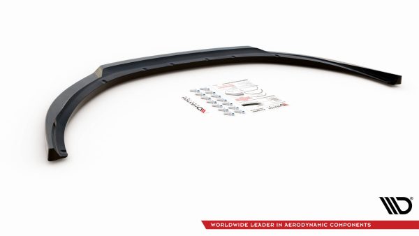 Volvo V70 Mk3 - Lâmina frontal V.2 | VO-V70-3-FD2G | Produto Maxton Design distribuído por Unicartuning.
