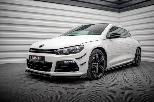 Volkswagen Scirocco R Mk3 - Lâmina frontal V.3 + Splitters | VW-SC-3-R-FD3G+FSF1B | Produto Maxton Design distribuído por Unicartuning.