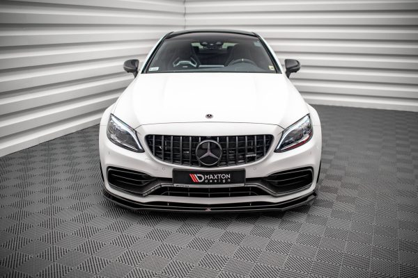 Mercedes-AMG C63 AMG Coupé AMG Aero Pack C205 (facelift) - Lâmina frontal V.3 | ME-C-205F-AMG-C-FD3G | Produto Maxton Design distribuído por Unicartuning. Mercedes-AMG C63 AMG Coupé AMG Aero Pack C205 (facelift) - Lâmina frontal V.3 | ME-C-205F-AMG-C-FD3G | Produto Maxton Design distribuído por Unicartuning.