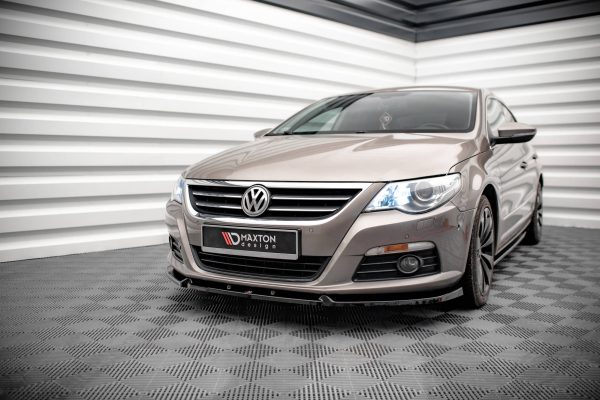 Volkswagen Passat CC - Lâmina frontal V.3 | VW-PA-CC-FD3G | Produto Maxton Design distribuído por Unicartuning. Volkswagen Passat CC - Lâmina frontal V.3 | VW-PA-CC-FD3G | Produto Maxton Design distribuído por Unicartuning.