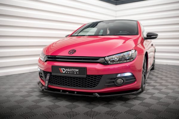 Volkswagen Scirocco Mk3 (facelift) - Lâmina frontal V.3 | VW-SC-3-FD3G | Produto Maxton Design distribuído por Unicartuning. Volkswagen Scirocco Mk3 (facelift) - Lâmina frontal V.3 | VW-SC-3-FD3G | Produto Maxton Design distribuído por Unicartuning.