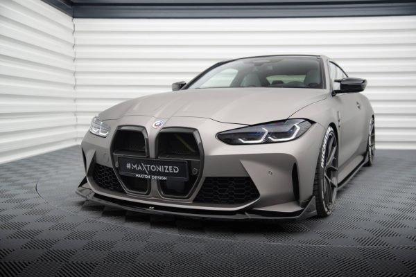 Csl LookBMW M3 Sedan / Touring G80 / G81 - Lâmina frontal V.4 CSL Look | BM-4-G82-M-FD4G | Produto Maxton Design distribuído por Unicartuning. Csl LookBMW M3 Sedan / Touring G80 / G81 - Lâmina frontal V.4 CSL Look | BM-4-G82-M-FD4G | Produto Maxton Design distribuído por Unicartuning.
