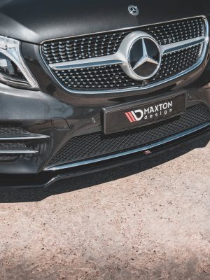 Mercedes-Benz V-class AMG-line W447 - Lâmina frontal V.4 | ME-V-447F-AMGLINE-FD4G | Produto Maxton Design distribuído por Unicartuning. Mercedes-Benz V-class AMG-line W447 - Lâmina frontal V.4 | ME-V-447F-AMGLINE-FD4G | Produto Maxton Design distribuído por Unicartuning.
