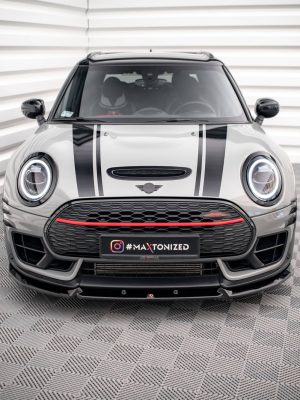 Mini Cooper Clubman John Cooper Works F54 (facelift) - Lâmina frontal V.4 | MC-CM-2-S-JCW-FD3G | Produto Maxton Design distribuído por Unicartuning. Mini Cooper Clubman John Cooper Works F54 (facelift) - Lâmina frontal V.4 | MC-CM-2-S-JCW-FD3G | Produto Maxton Design distribuído por Unicartuning.