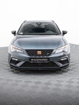 Seat Leon Cupra / FR Mk3 Fl - Lâmina frontal V.4 | SE-LE-3F-CU-FD4G | Produto Maxton Design distribuído por Unicartuning. Seat Leon Cupra / FR Mk3 Fl - Lâmina frontal V.4 | SE-LE-3F-CU-FD4G | Produto Maxton Design distribuído por Unicartuning.