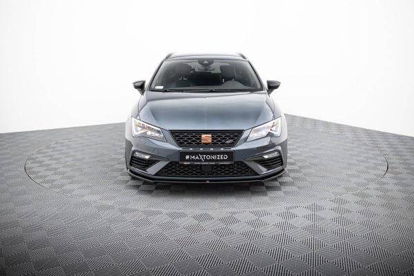 Seat Leon Cupra / FR Mk3 Fl - Lâmina frontal V.4 | SE-LE-3F-CU-FD4G | Produto Maxton Design distribuído por Unicartuning. Seat Leon Cupra / FR Mk3 Fl - Lâmina frontal V.4 | SE-LE-3F-CU-FD4G | Produto Maxton Design distribuído por Unicartuning.