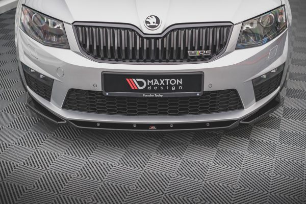 Skoda Octavia RS Mk3 / Mk3 Fl Hatchback / Estate - Lâmina frontal V.4 | SK-OC-3-RS-FD4G | Produto Maxton Design distribuído por Unicartuning. Skoda Octavia RS Mk3 / Mk3 Fl Hatchback / Estate - Lâmina frontal V.4 | SK-OC-3-RS-FD4G | Produto Maxton Design distribuído por Unicartuning.