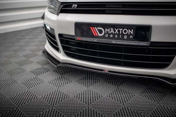 Volkswagen Scirocco R-line - Lâmina frontal V.4 | VW-SC-3-R-FD4G | Produto Maxton Design distribuído por Unicartuning. Volkswagen Scirocco R-line - Lâmina frontal V.4 | VW-SC-3-R-FD4G | Produto Maxton Design distribuído por Unicartuning.