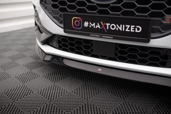 Ford Focus Hatchback ST-line Mk4 - Lâmina frontal V.8 | FO-FO-4-ST-FD2G | Produto Maxton Design distribuído por Unicartuning. Ford Focus Hatchback ST-line Mk4 - Lâmina frontal V.8 | FO-FO-4-ST-FD2G | Produto Maxton Design distribuído por Unicartuning.