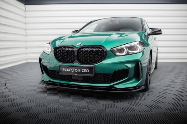 BMW M135i F40 - Lâmina frontal V.9 | BM-1-40-M-FD2G | Produto Maxton Design distribuído por Unicartuning. BMW M135i F40 - Lâmina frontal V.9 | BM-1-40-M-FD2G | Produto Maxton Design distribuído por Unicartuning.
