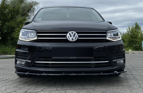 Volkswagen Caddy Mk. 4 - Lâmina frontal | VW-CA-4-FD1G | Produto Maxton Design distribuído por Unicartuning.