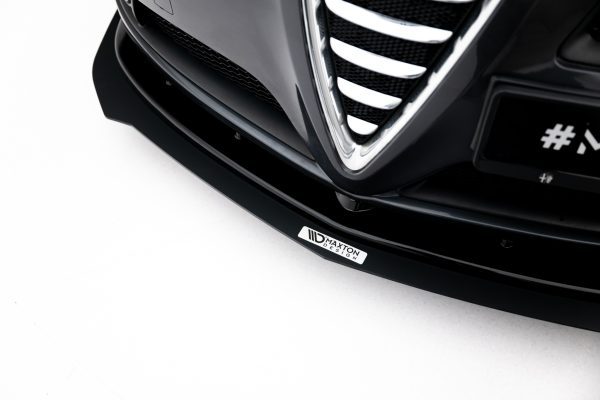 Alfa Romeo GT - Lâmina HYBRID frontal | AL-GT-FD1G+CNCA | Produto Maxton Design distribuído por Unicartuning. Alfa Romeo GT - Lâmina HYBRID frontal | AL-GT-FD1G+CNCA | Produto Maxton Design distribuído por Unicartuning.