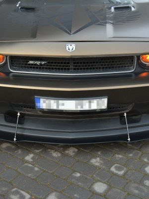 Dodge Challenger Mk3. Phase-i SRT 8 Coupé - Lâmina frontal V.1 HYBRID (sem barras verticais) | DO-CHL-3-SRT8-FD1G+CNCA | Produto Maxton Design distribuído por Unicartuning.