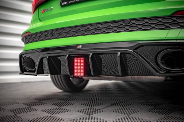 Audi RS3 8Y - Led Stop Light | AU-RS3-8Y-S-RS1RLG+LED | Produto Maxton Design distribuído por Unicartuning. Audi RS3 8Y - Led Stop Light | AU-RS3-8Y-S-RS1RLG+LED | Produto Maxton Design distribuído por Unicartuning.