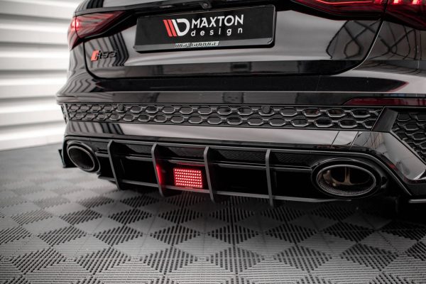Audi RS3 Sportback 8Y - Led Stop Light | AURS38YCNC-RS1RLB+LED | Produto Maxton Design distribuído por Unicartuning. Audi RS3 Sportback 8Y - Led Stop Light | AURS38YCNC-RS1RLB+LED | Produto Maxton Design distribuído por Unicartuning.