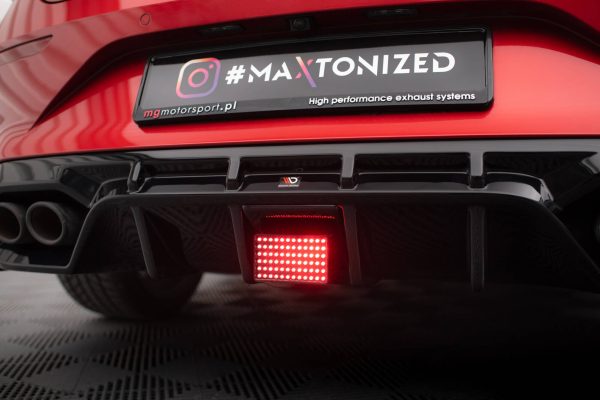 Cupra Leon Hatchback Mk1 - Led Stop Light | CU-LE-1-RS1RLG+LED | Produto Maxton Design distribuído por Unicartuning. Cupra Leon Hatchback Mk1 - Led Stop Light | CU-LE-1-RS1RLG+LED | Produto Maxton Design distribuído por Unicartuning.