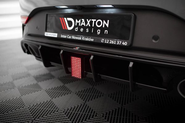 Hyundai I30 N Hatchback Mk3 (facelift) - Led Stop Light | HY-I30-3F-N-RS1RLG+LED | Produto Maxton Design distribuído por Unicartuning. Hyundai I30 N Hatchback Mk3 (facelift) - Led Stop Light | HY-I30-3F-N-RS1RLG+LED | Produto Maxton Design distribuído por Unicartuning.