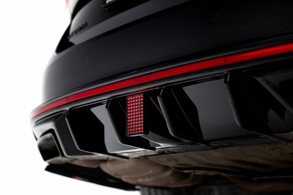 Skoda Octavia RS Mk4 - Led Stop Light | SK-OC-4-RS-RS1RLG+LED | Produto Maxton Design distribuído por Unicartuning.