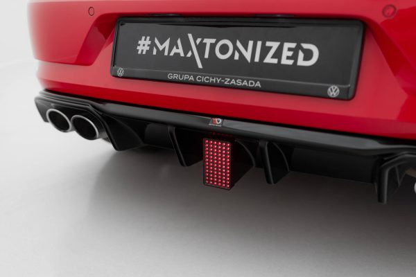 Volkswagen Golf R Hatchback Mk7 (facelift) - Led Stop Light | VW-GO-7F-R-RS1RLG+LED | Produto Maxton Design distribuído por Unicartuning.