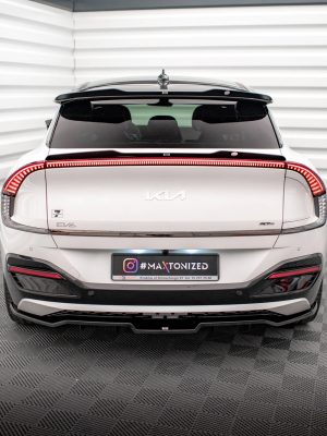 Kia Ev6 GT-line Mk1 - Aileron inferior / Extensão | KI-EV6-1-GTLINE-CAP2G | Produto Maxton Design distribuído por Unicartuning. Kia Ev6 GT-line Mk1 - Aileron inferior / Extensão | KI-EV6-1-GTLINE-CAP2G | Produto Maxton Design distribuído por Unicartuning.