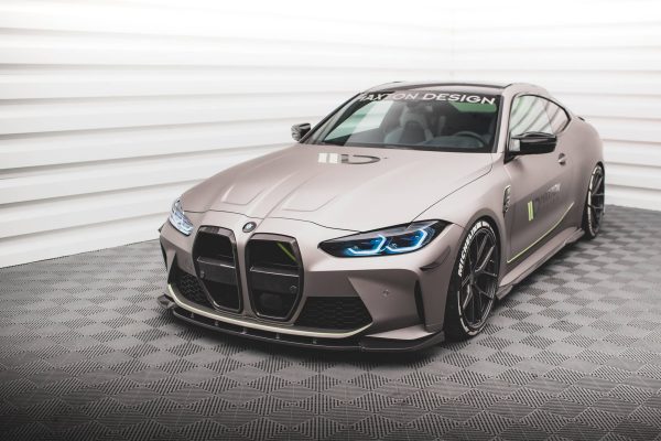 BMW M3 Sedan / Touring G80 / G81 - Carbon Fiber Lâmina frontal V.1 | CF-BM-4-G82-M-FD1-245-P | Produto Maxton Design distribuído por Unicartuning. BMW M3 Sedan / Touring G80 / G81 - Carbon Fiber Lâmina frontal V.1 | CF-BM-4-G82-M-FD1-245-P | Produto Maxton Design distribuído por Unicartuning.